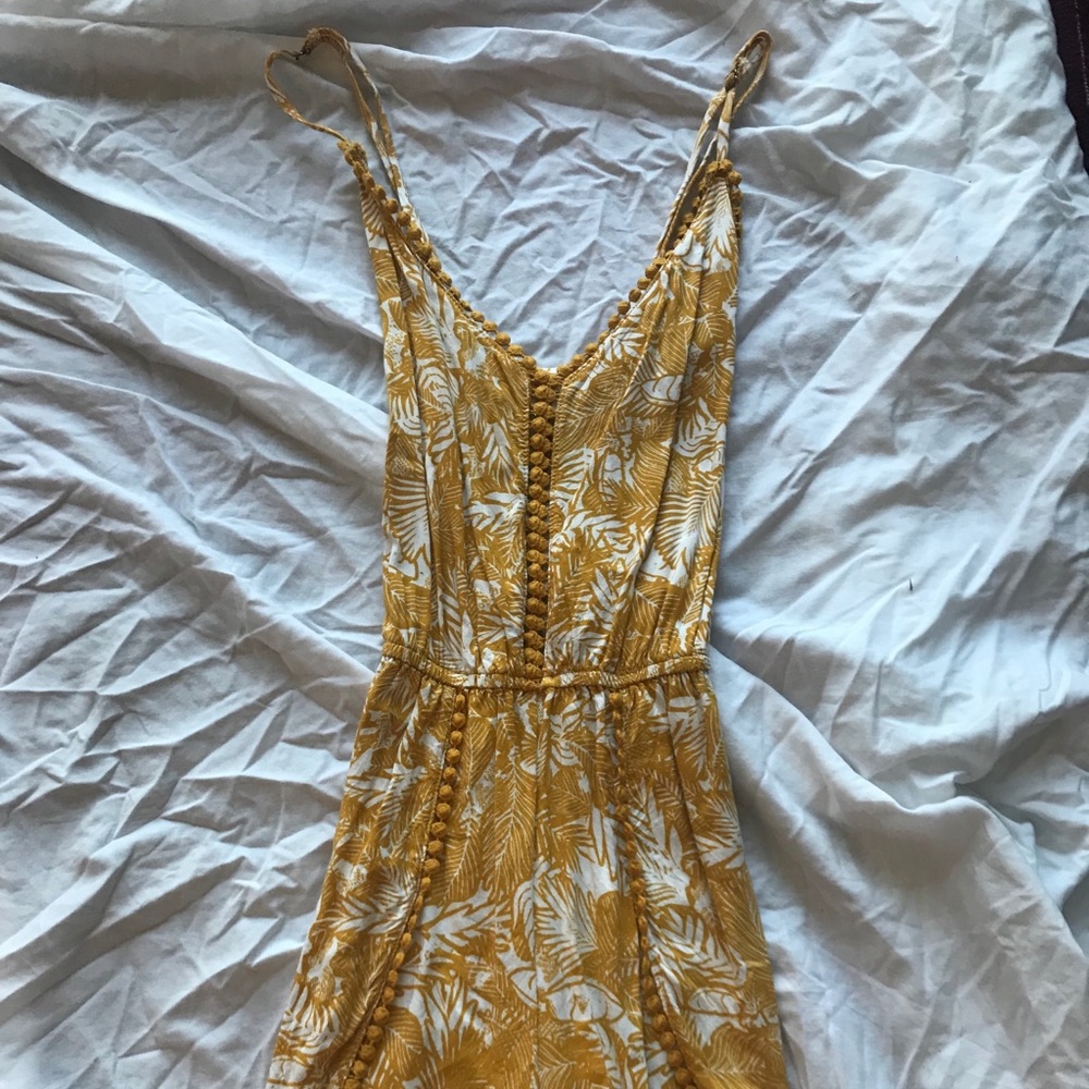 MUSTARD PATTERNED ROMPER